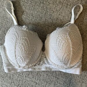 Victoria's Secret White Lace Bra